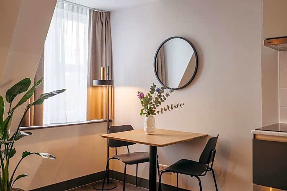 YAYS The Hague Willemspark by Numa