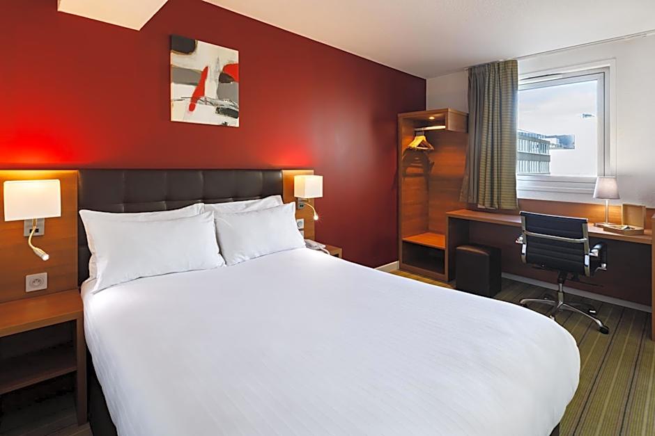 Holiday Inn Clermont Ferrand Centre By IHG