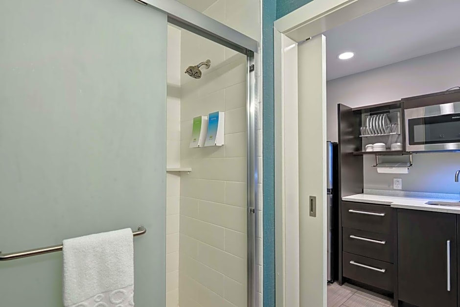 Home2 Suites By Hilton Pensacola I-10 At North Davis Hwy