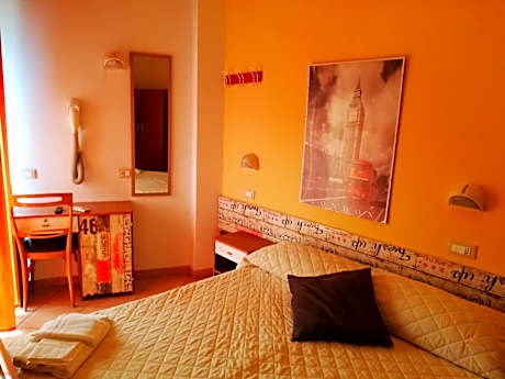 Double Room with Beach Access