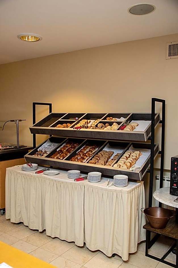 Austral Plaza Hotel