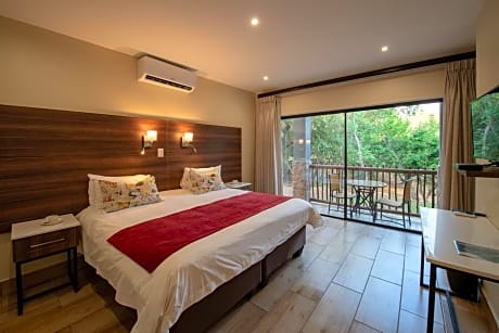 Deluxe Double Room with Shower