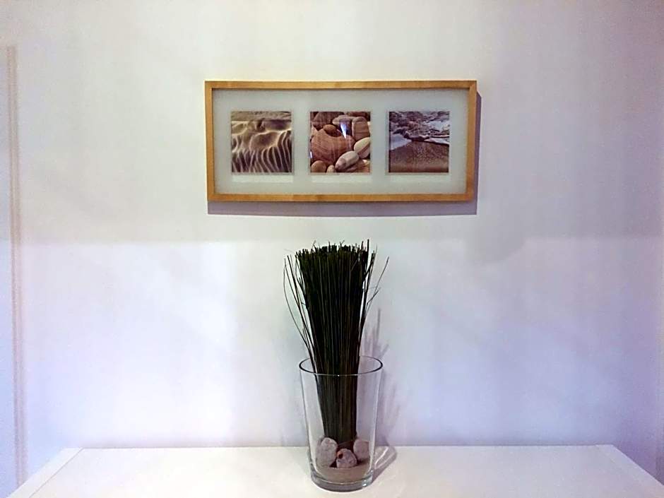 mybrand boardinghouse Volksdorf Self Check-in -free parking