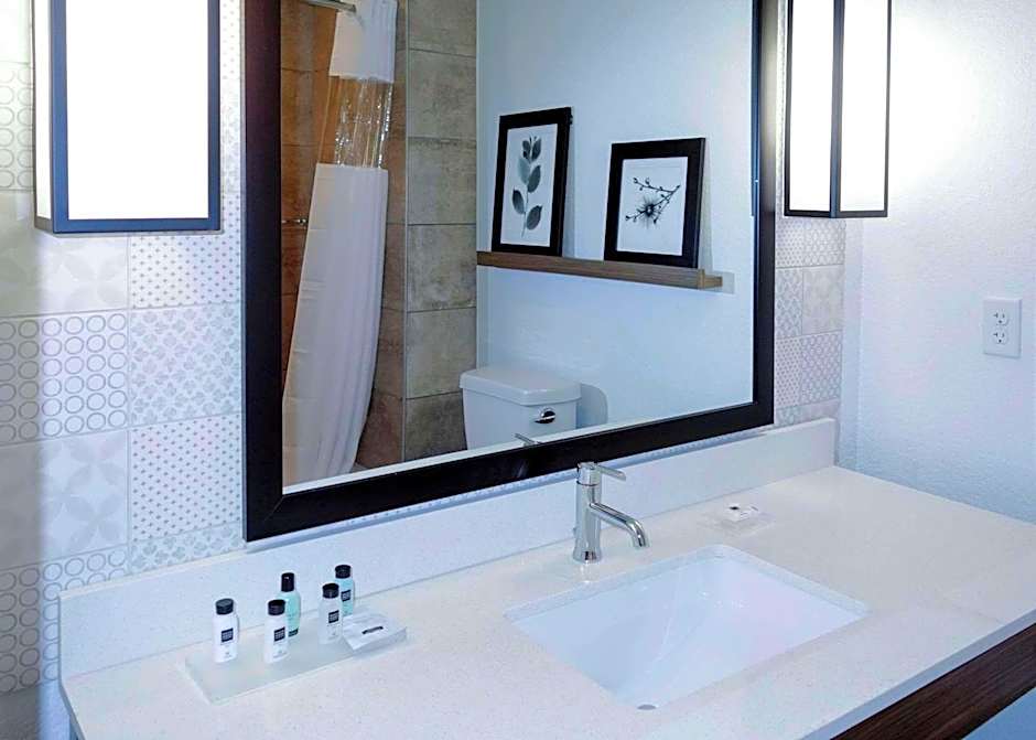 Country Inn & Suites by Radisson, New Braunfels, TX