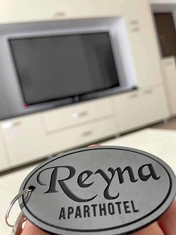 REYNA APART HOTEL