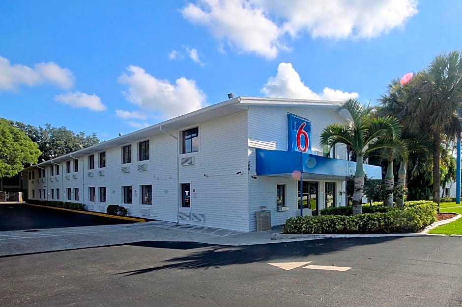 Motel 6-Fort Lauderdale, FL