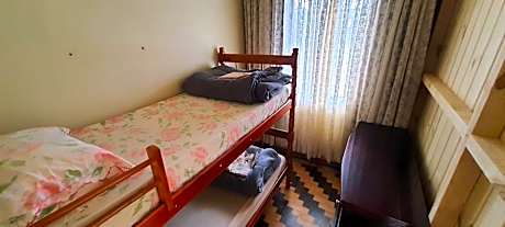 Bunk Bed in Mixed Dormitory Room