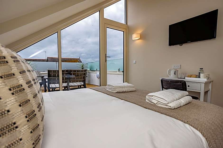 The Town Crier, Tenby