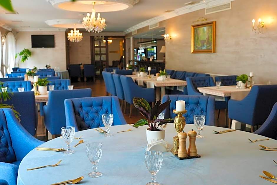 Hotel Kiston
