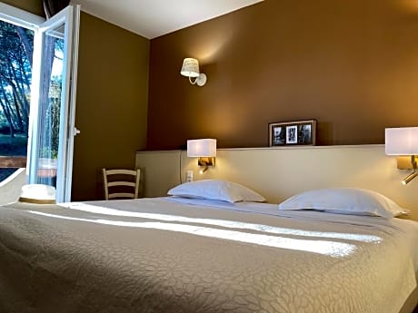 Deluxe Single Room with Balcony