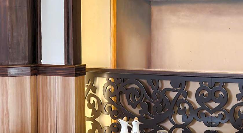 Al Maha International Hotel