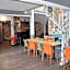 HotelF1 Bourges Le Subdray