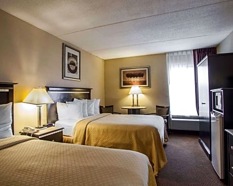 Double with 2 Double Beds - Non-Smoking