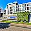Crystal Suites Suvarnbhumi Airport