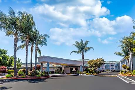 Holiday Inn Dublin - Pleasanton by IHG