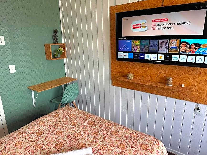 Quarto 6 no Centro de Itajaí, Ar+SmartTv