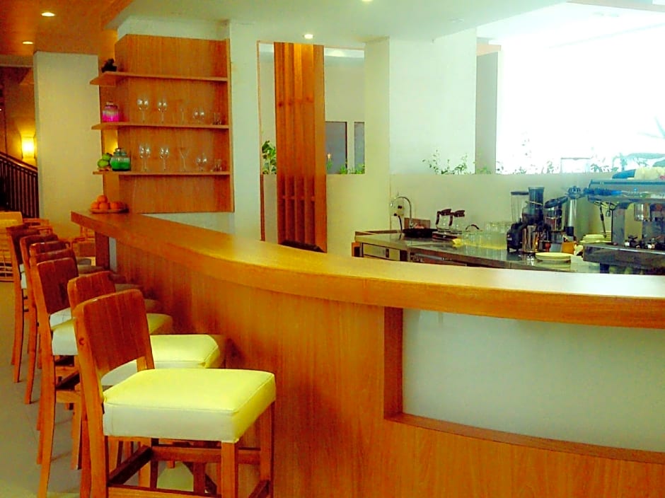 Euphoria Hotel