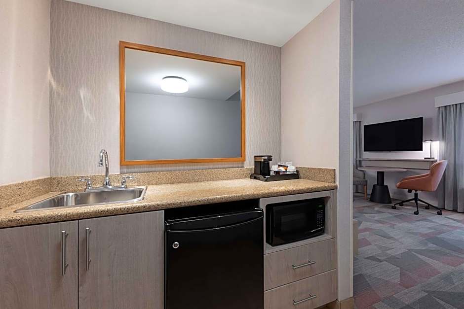 Hampton Inn By Hilton and Suites Moncton New Brunswick