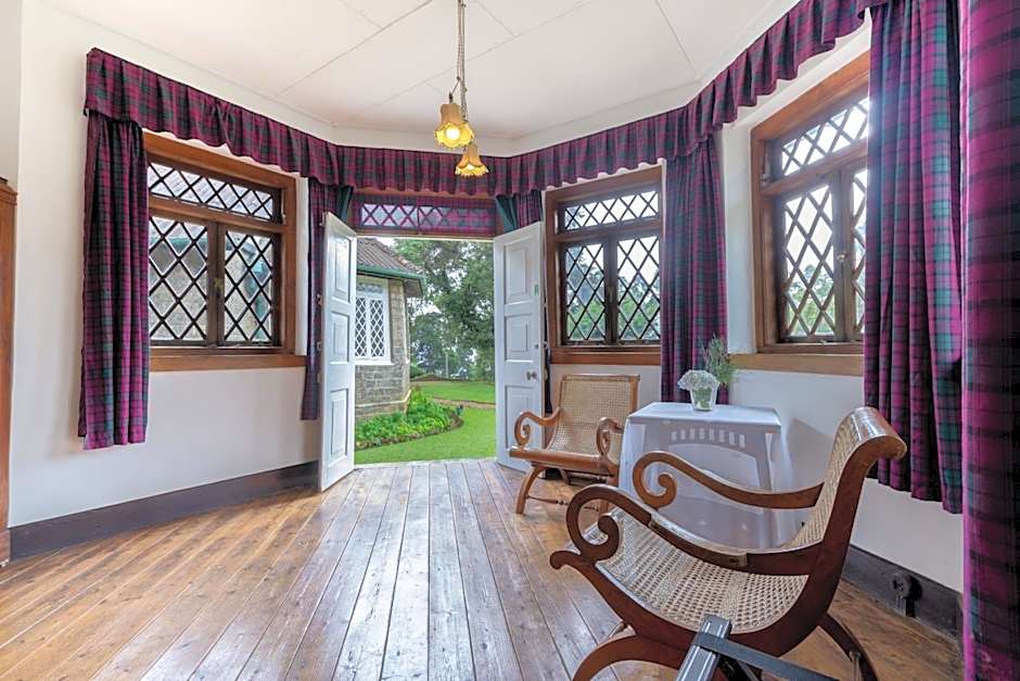 Scottish Planter Bungalow- Thema Collection