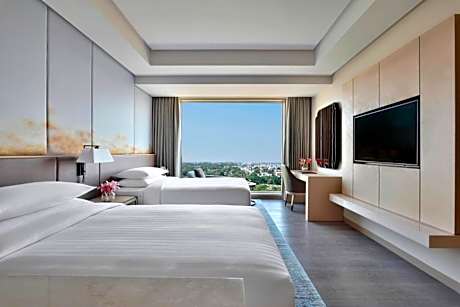 Standard Twin, Guest Room, 2 Twin/Single Beds - - INR 1000 F&B Credit, 1+1 on Selected Beverages (Happy Hours 17:00 -19:00 Hrs)