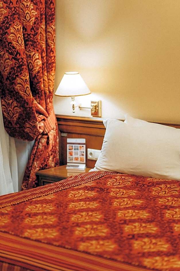 Hotel Bristol