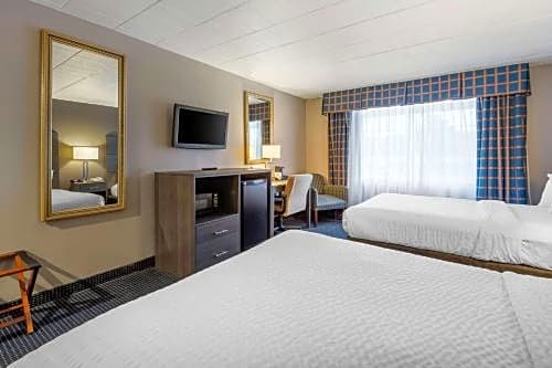 Clarion Hotel And Conference Center Harrisburg West – New Cumberland, PA