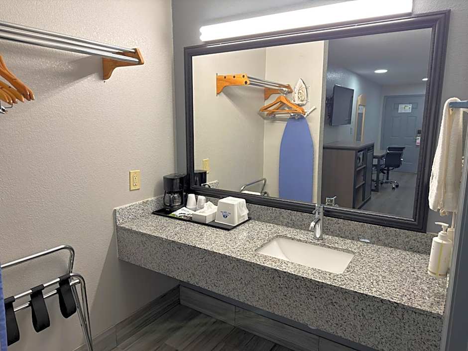 Americas Best Value Inn - Cabot