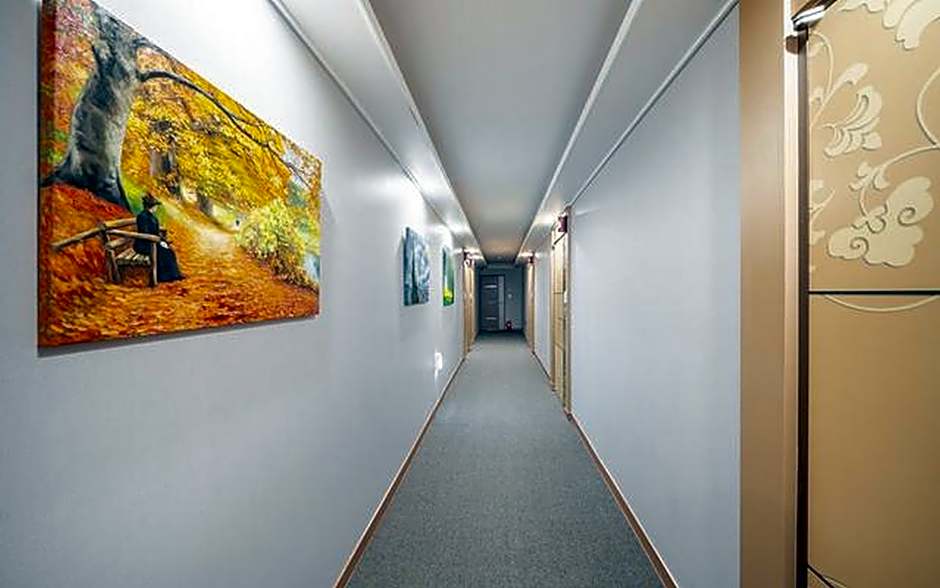 The 7 Business Hotel