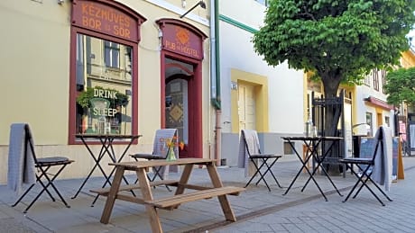 Lima Hostel Győr