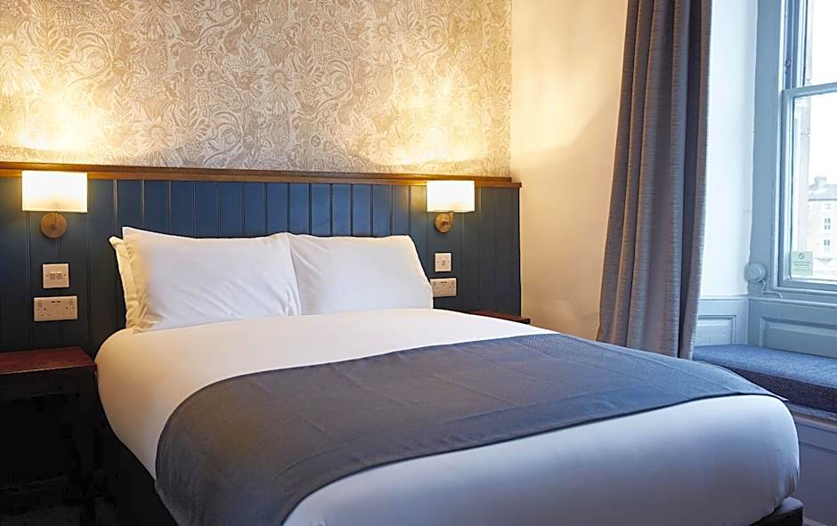 Kings Head by Chef & Brewer Collection