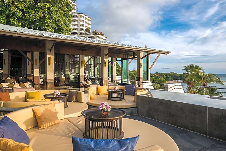 Royal Cliff Beach Hotel