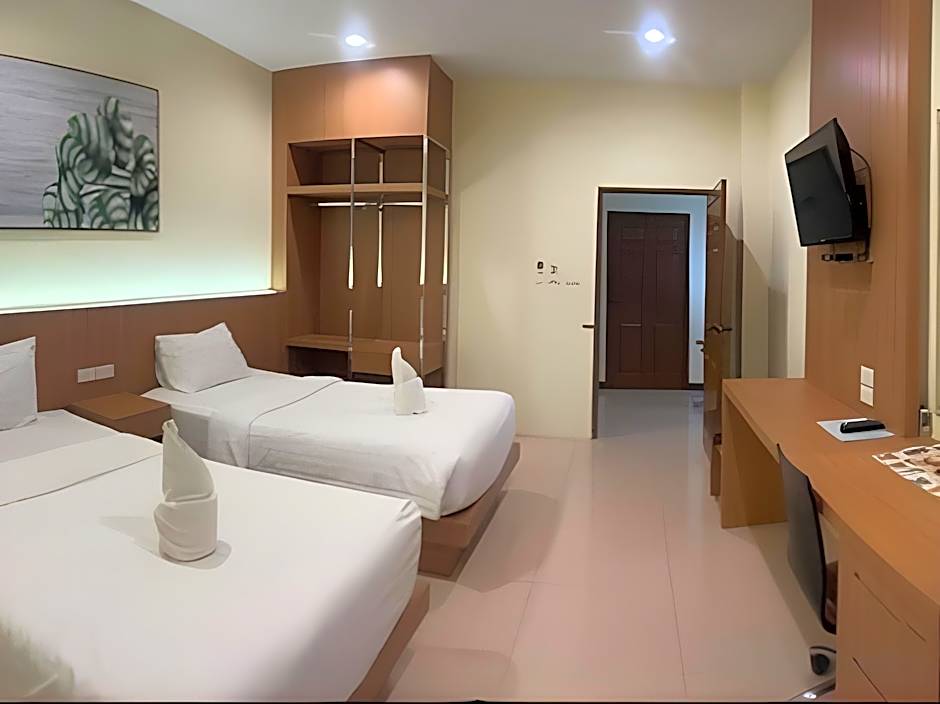 Chansuda Lake View Hotel
