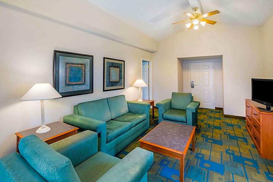 La Quinta Inn & Suites by Wyndham Lufkin