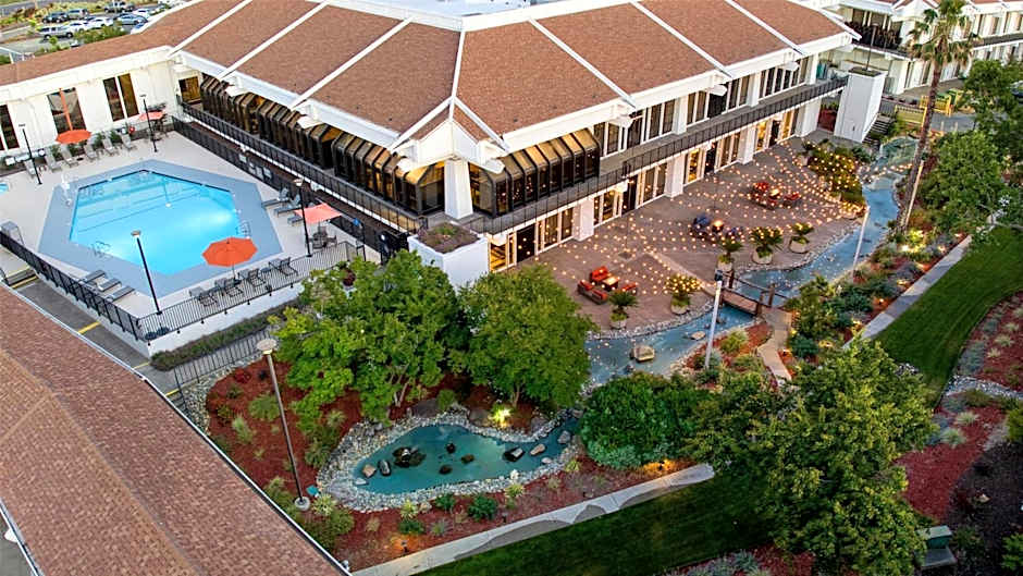 DoubleTree By Hilton Sacramento