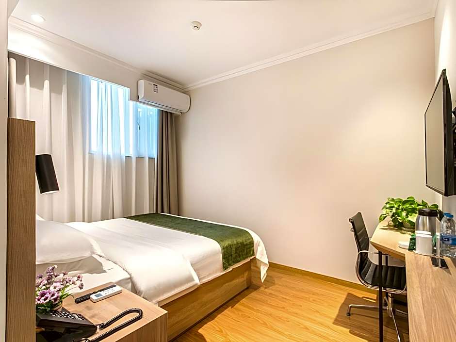GreenTree Inn Suzhou Railway Station South Square Humble Administrator's Garden Business Hotel