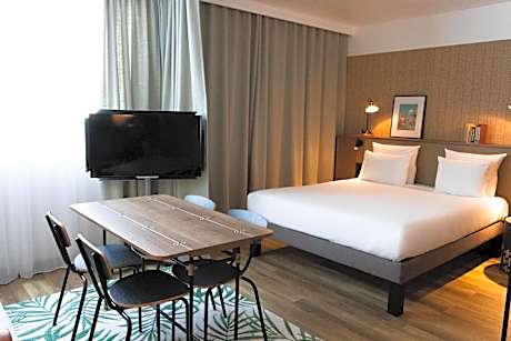 Superior Suite with Double Bed and Sofa Bed