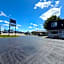 Perth Plaza Inn & Suites