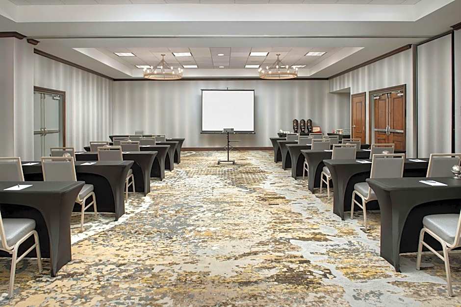 Embassy Suites By Hilton Dulles - North/Loudoun
