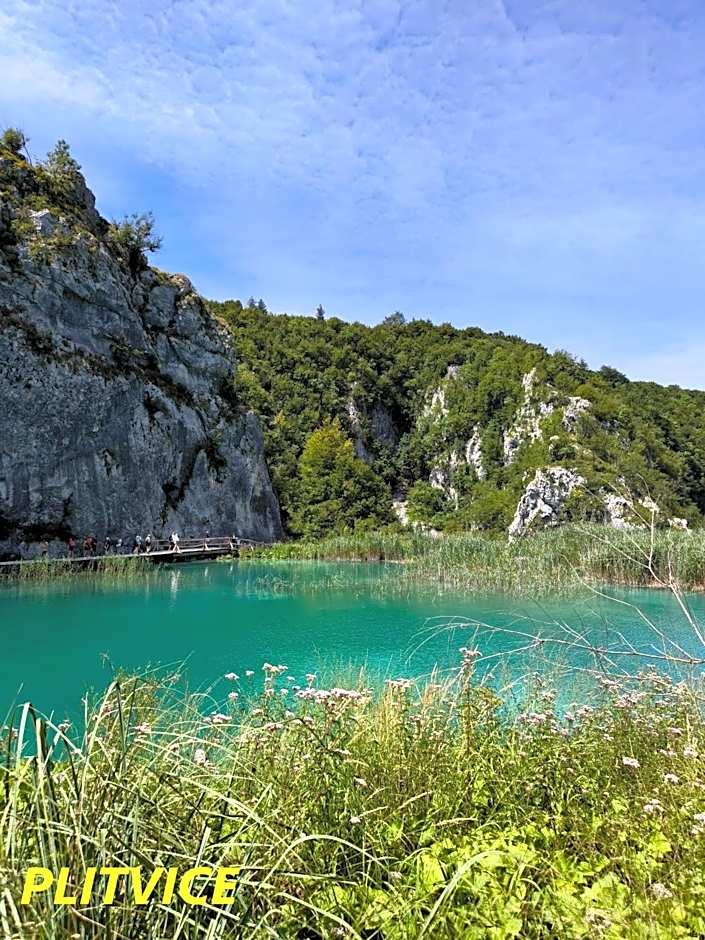 Mobilhome Pakoštane Sea and Sun