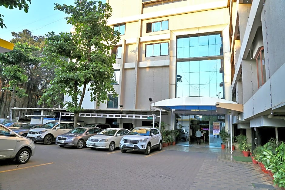 Hotel Vrishali Executive