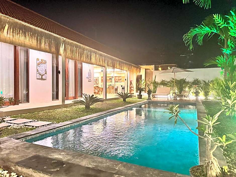 Villa 10 Rose Bali 3BR Luxury