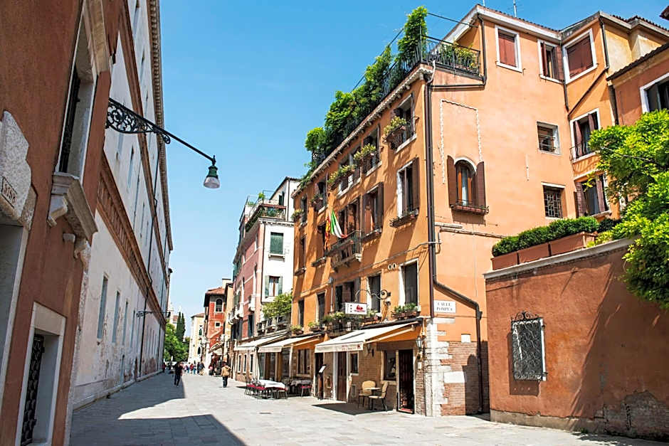 Hotel Agli Alboretti