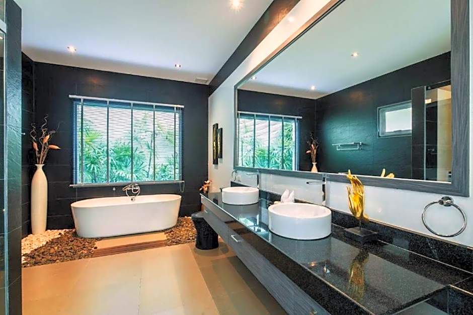 Zen Pool Villa in rawai