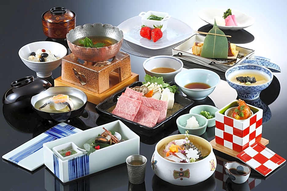 Nakanobo Zuien (Adult Only)
