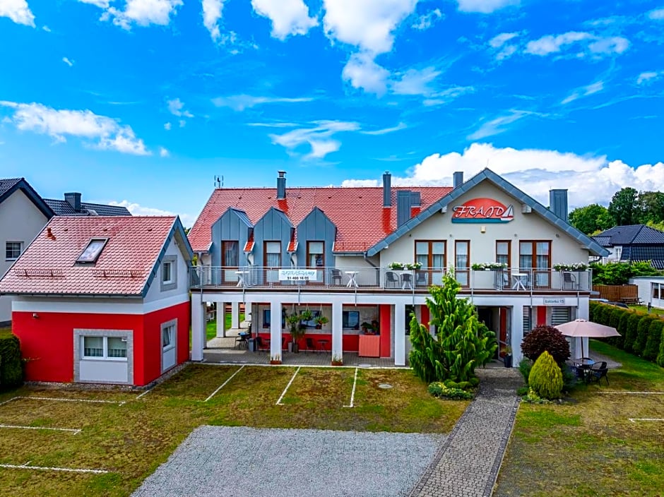 FRAJDA Dom Wypoczynkowy