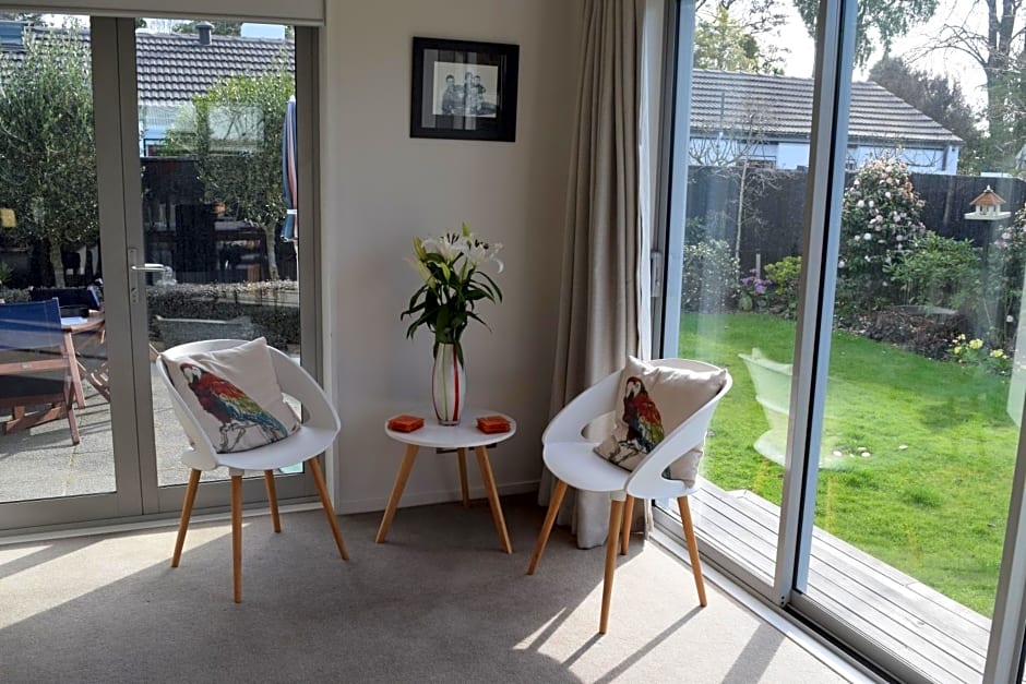 Bed & Breakfast in the Heart of Fendalton