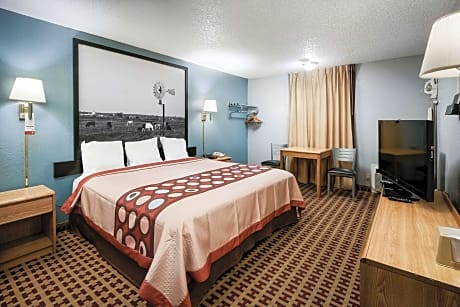 1 King Bed Mobility Accessible Room Non-Smoking