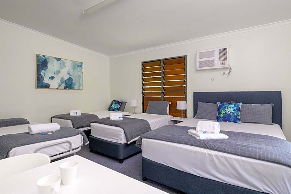 Tin Can Bay's Sleepy Lagoon Motel