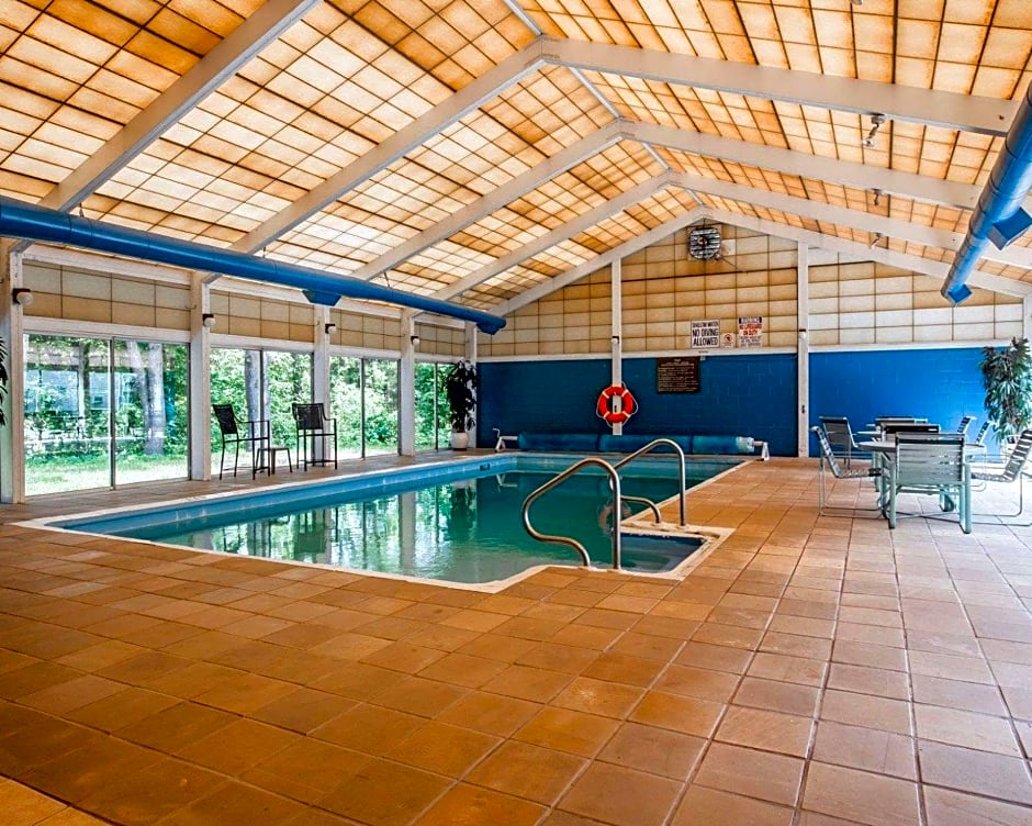 Quality Inn & Conference Center Brattleboro North