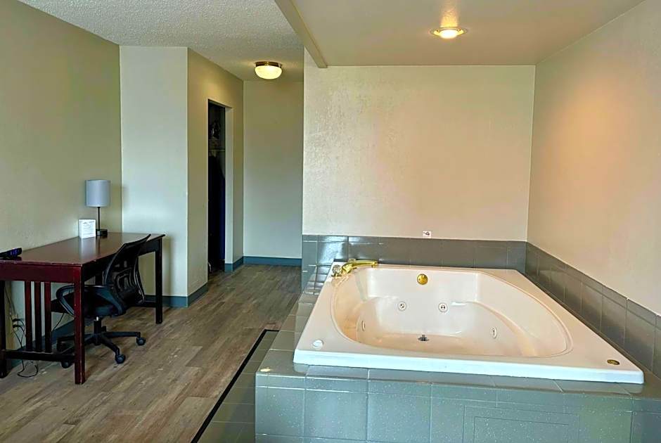 Baymont by Wyndham Keokuk